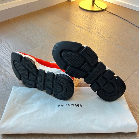 🔥 Balenciaga Speed Trainers Red All-Over Logo - Size 5 (EU 35) - Picture 4 of 6